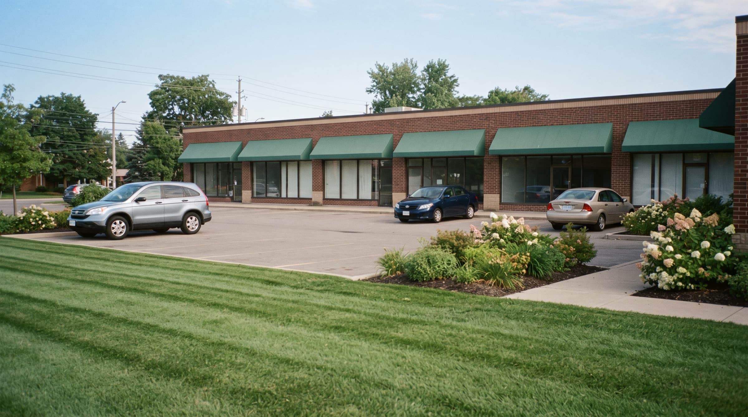 Manicured commercial property landscaping in Durham Region